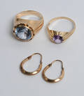 2 ´vintageringe samt par creoler af guld