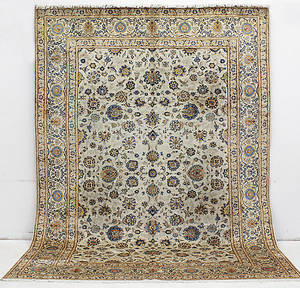 MATTA, Orientalisk, ljus Keshan, 386 x 280 cm.