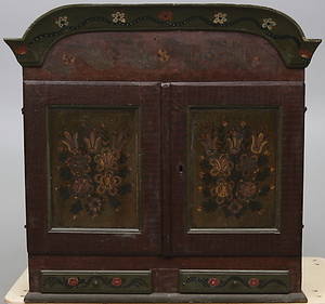 HÄNGSKÅP, Allmoge, 1700 tal.