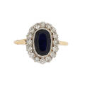 RING, 18k guld med gammalslipade diamanter, totalt 0,50 ct samt safir, 2,9 gram.