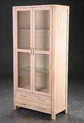 Vitrineskab af egetræ