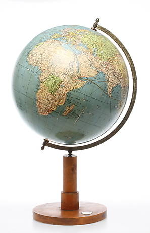 JORDGLOB, Prof. dr Krauses Nya Handels- och Samfärdsglob. 1900-talets första hälft.