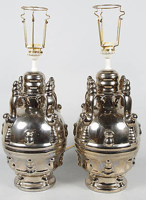 BORDSLAMPOR, 1 par, Italien, försilvrad porslin.