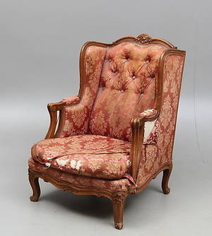 ÖRONLAPPSFÅTÖLJ, rokokostil, 1900-tal.