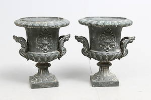 TRÄDGÅRDSURNOR, 1 par, gjutjärn, No 1, Skoglund Olson Gefle, 18001900-tal.