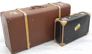 RESVÄSKOR, 2 st, 1900-talets mitt.