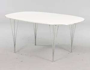 BORD SUPERELLIPS. Piet Hein och Bruno Mathsson för Fritz Hansen, Danmark.