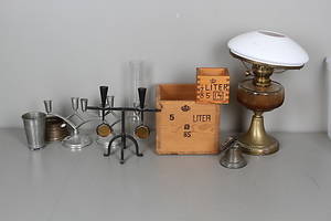 BELYSNINGSFÖREMÅL mm, bl.a. tenn.