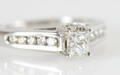 Ring i 14K guld med diamanter
