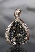 Anhänger mit Brillanten, Diamanten - bicolor