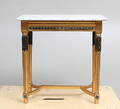 KONSOLBORD, Gustaviansk-stil, 1900-talets första hälft.