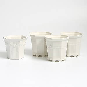 YTTERFODER, 4 st, porslin, bl.a. 3 st Prins Eugens Waldermarsudde, Gustavsberg, 1900-talest slut.