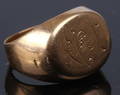 RING, 18 k, ca 3,56 g.