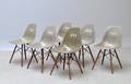 Charles Eames 1907 - 1978. Sæt på seks skalstole med unikke numre, model DSW 6