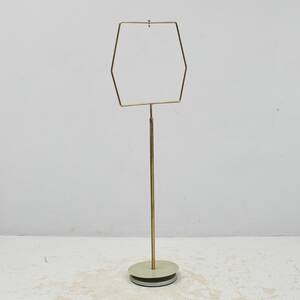 Metallställning
