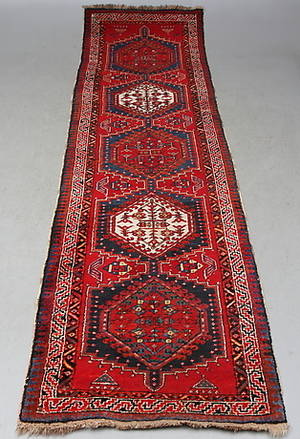 GALLERIMATTA, orientalisk, ca 320 x 94 cm.