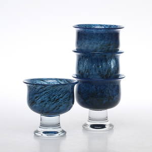 SKÅLAR, på fot, 4 st, glas,  Bertil Vallien, Boda.
