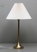 LAMPFOT, mässing, 1900-tal.