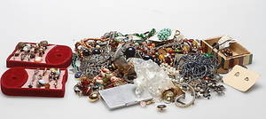 BIJOUTERIER mm, 1900-2000-tal.