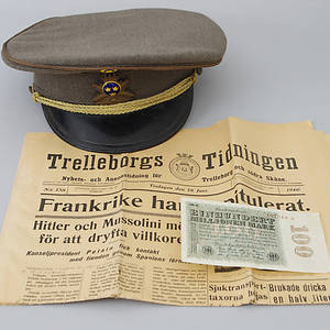 SKÄRMMÖSSA TIDNING SAMT SEDEL.