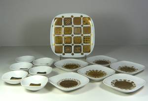 Bjørn Wiinblad für Rosenthal, 12 Schälchen und 1 Teller Quatre couleurs 13