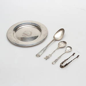 SILVERFÖREMÅL, 5 delar, vikt ca. 187,7 gram.