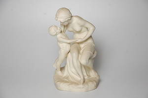 FIGURIN, parian, Mor och Barn Gustavsberg, 1928.