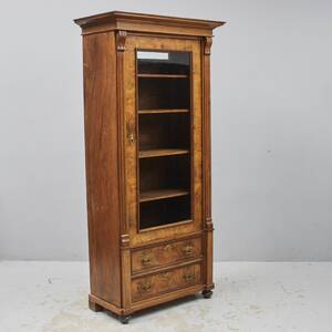 Vitrinskåp, 1880-tal