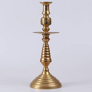 LJUSSTAKE, mässing, höjd 48 cm, 1900-tal.