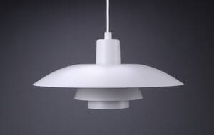 Poul Henningsen . PH4 pendel, hvidlakeret 
