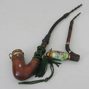 LÅNGPIPOR, 2 stycken.