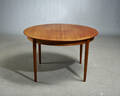 Dansk møbelproducent. Cirkulært spisebord af teaktræ. 3