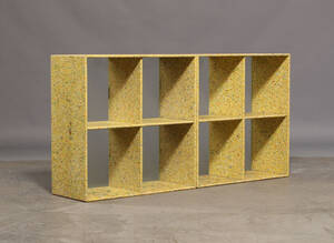 Peter J. Lassen. To Montana moduler model 1112 D 30 2