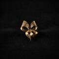 Brosch, 18k guld. Diameter 4cm