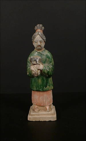 Figurin av keramik. Kina, Ming 1366 - 1644