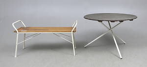 TRÄDGÅRDSBÄNK samt BORD, 1900 talets andra hälft.