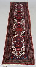 GALLERIMATTA, orientalisk, ca 300 x 81 cm.