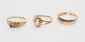 RINGAR, 3 st, 18k guld, vitk ca 4,3 gr.