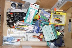 Fiskeutrustning parti