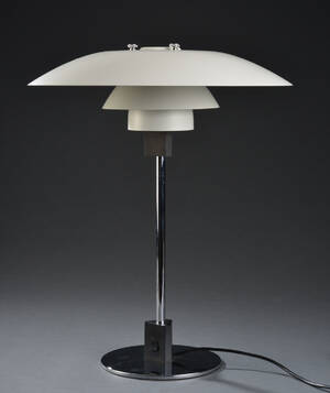 Poul Henningsen. PH 43 bordlampe