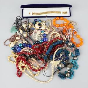 Halsband