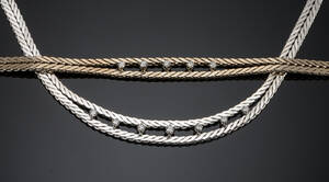 Brillanthalskæde med armbånd af 14 kt hvidguld. 2