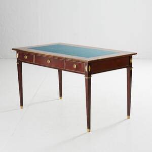 Skrivbord gustaviansk stil