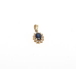 HÄNGE, carmosé, 18K rödguld med safirkomposit samt diamanter, totalt ca 0,12ct. Vikt 1,2g.