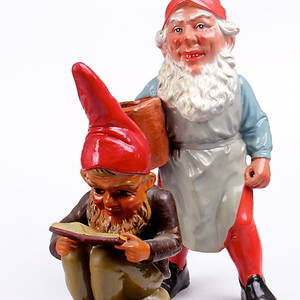 FIGURINER, 2 st. Tomtar, keramik, varav ena Heissner, Tyskland.