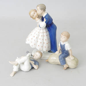 FIGURINER, 3 stycken, porslin, Royal Copenhagen samt Bing  Gröndahl.