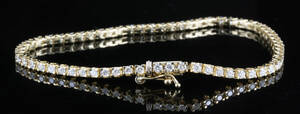 Tennisbracelet in 18kt with diamonds 2.00 ct This lot has been put up for resale under the new lot no. rnrn4350012