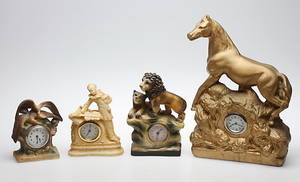 BORDSUR, 4 st, konstmassa, 1900-tal.