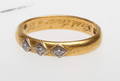 RING MED DIAMANTER, 23k guld, vikt ca 5,9 gr.
