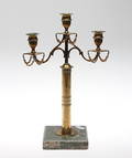 KANDELABER, mässing på marmorfot, 18001900-tal.